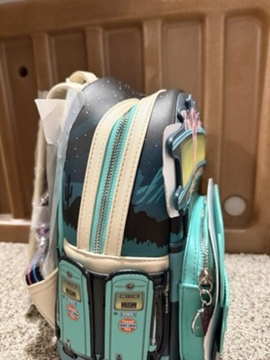 Loungefly Disney Pixar Cars FLO ‘s V8 Cafe Backpack Glow In The Dark - NWT - Picture 4 of 4